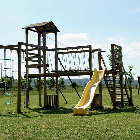 סוברטו Agriturismo Gualdo Del Re מתקנים תמונה