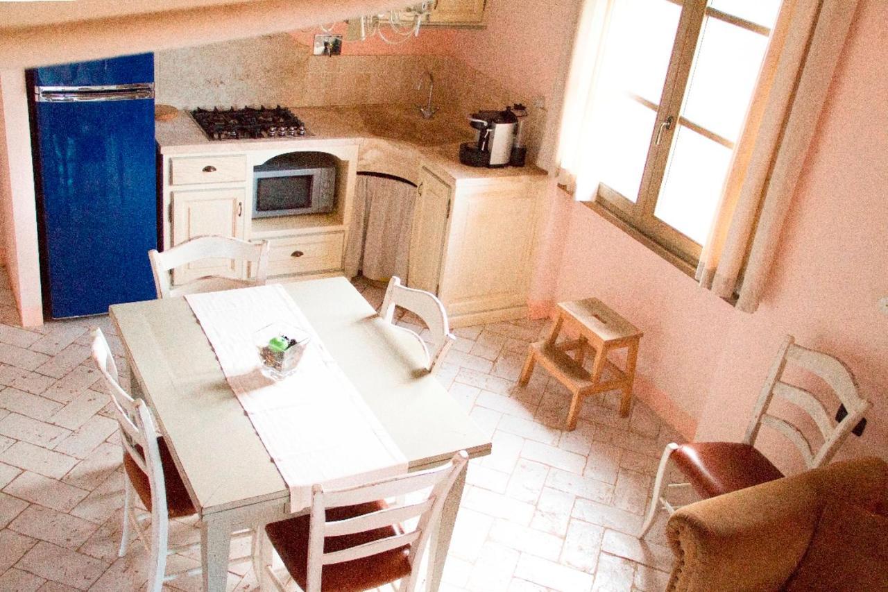 סוברטו Agriturismo Gualdo Del Re מראה חיצוני תמונה