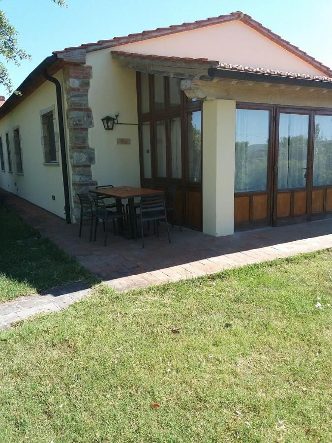 סוברטו Agriturismo Gualdo Del Re מראה חיצוני תמונה