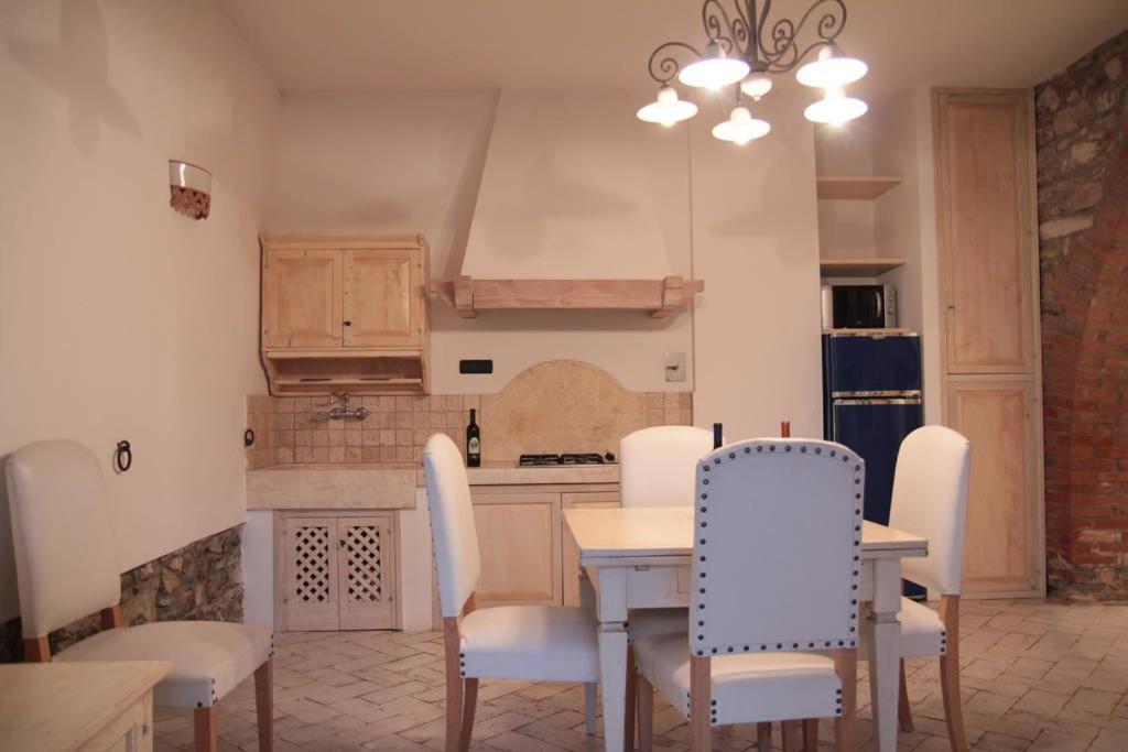 סוברטו Agriturismo Gualdo Del Re מראה חיצוני תמונה