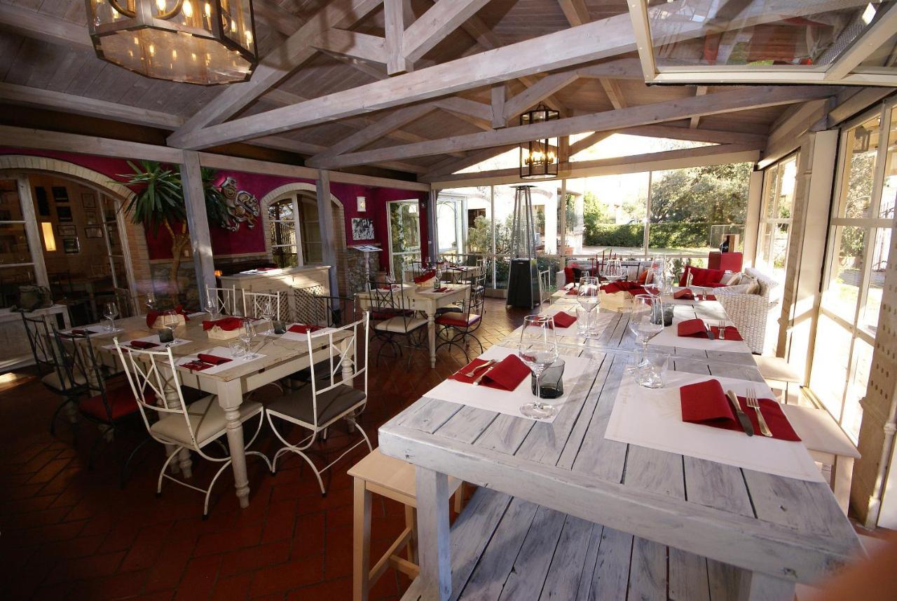 סוברטו Agriturismo Gualdo Del Re מראה חיצוני תמונה