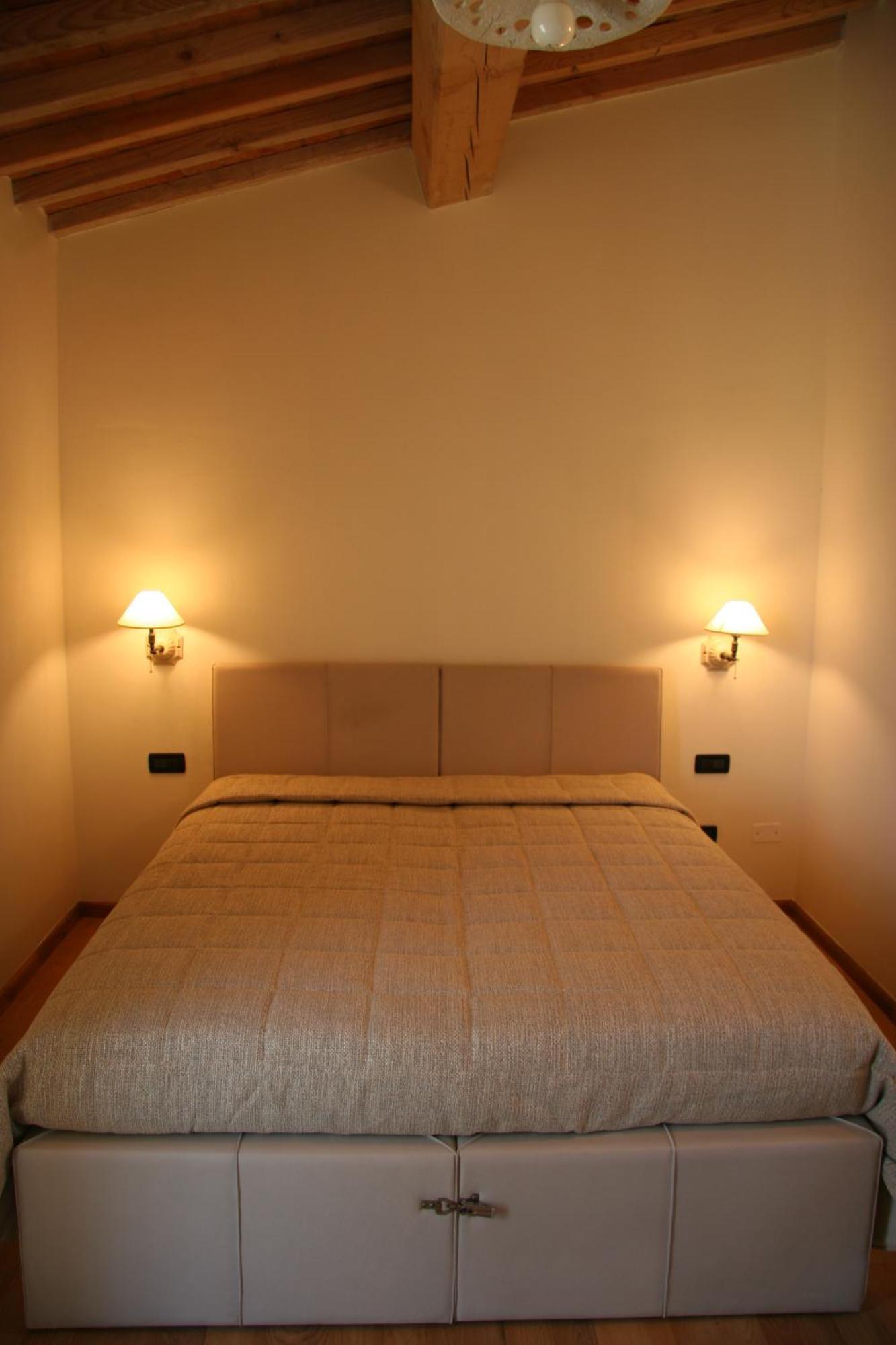 סוברטו Agriturismo Gualdo Del Re מראה חיצוני תמונה