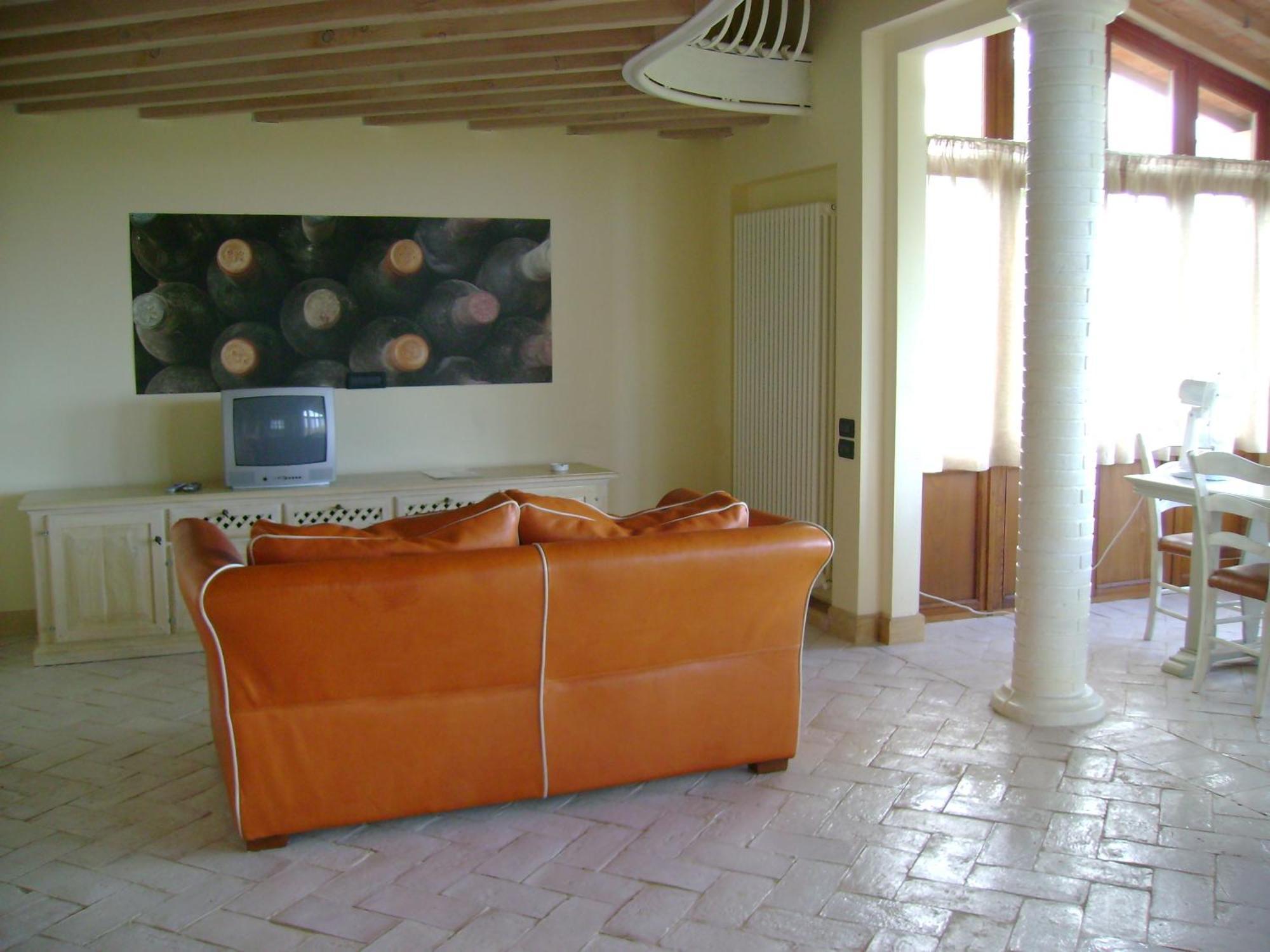 סוברטו Agriturismo Gualdo Del Re מראה חיצוני תמונה