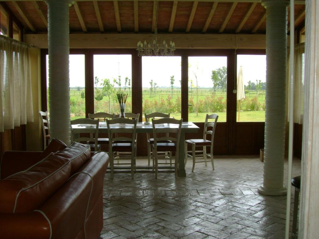 סוברטו Agriturismo Gualdo Del Re חדר תמונה