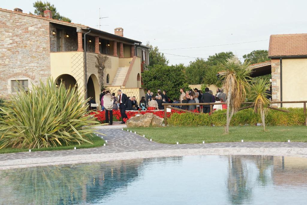 סוברטו Agriturismo Gualdo Del Re מראה חיצוני תמונה